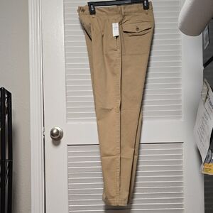 NWT GAP Women's Tan Pants